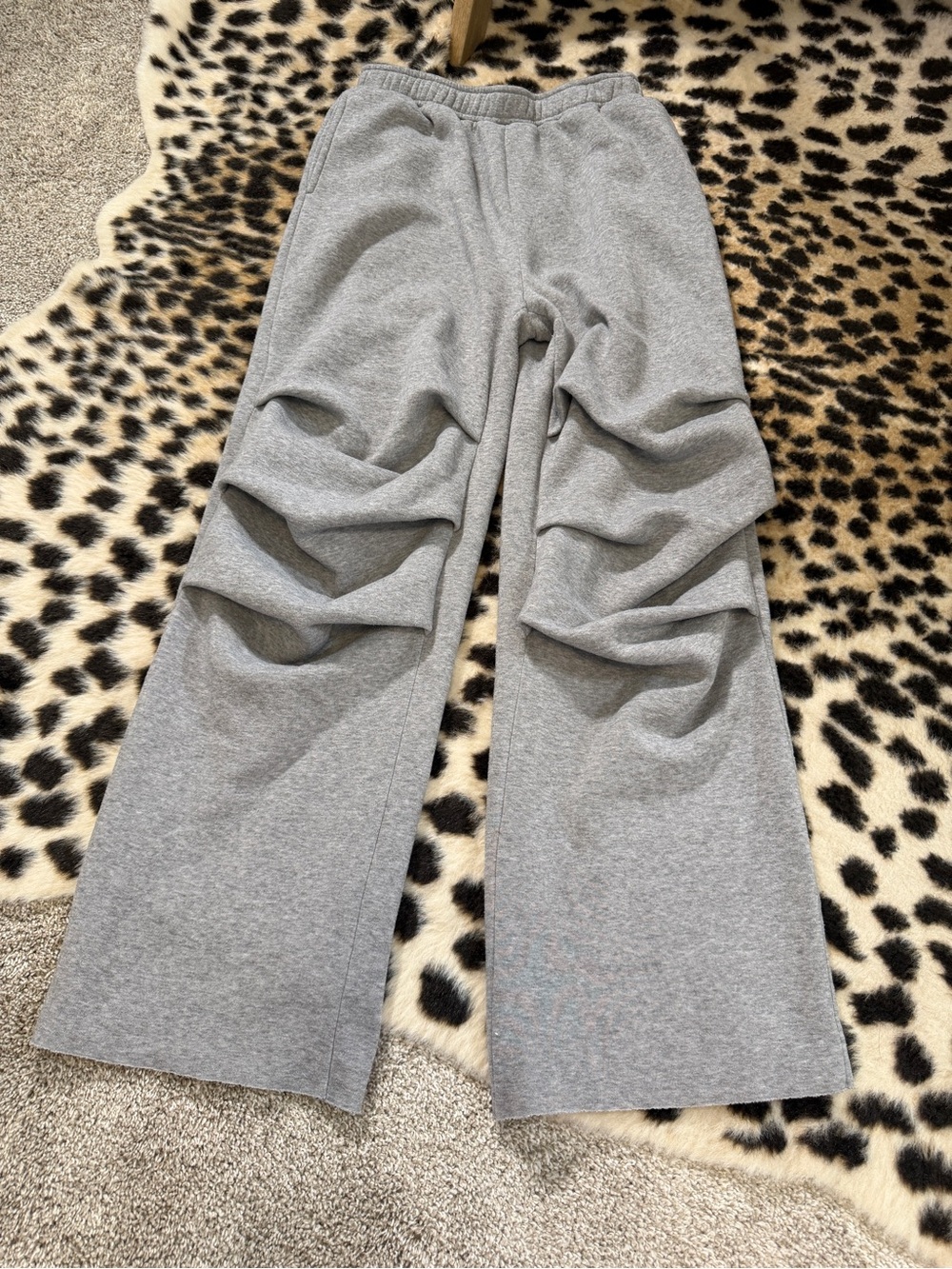 Fashion Nova Gray Wide-Leg Jogger Pants